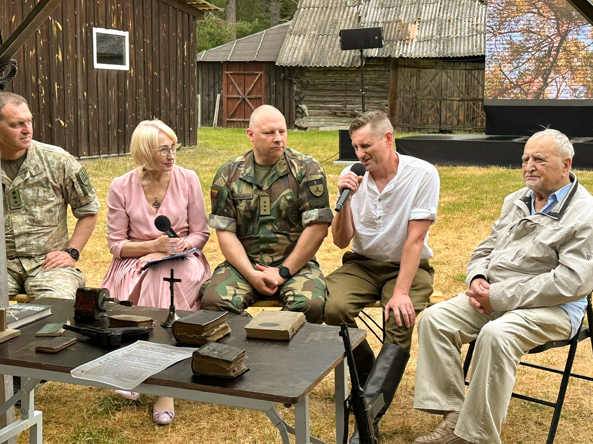 „Gyvosios istorijos savaitgalyje Kasčiūnuose“